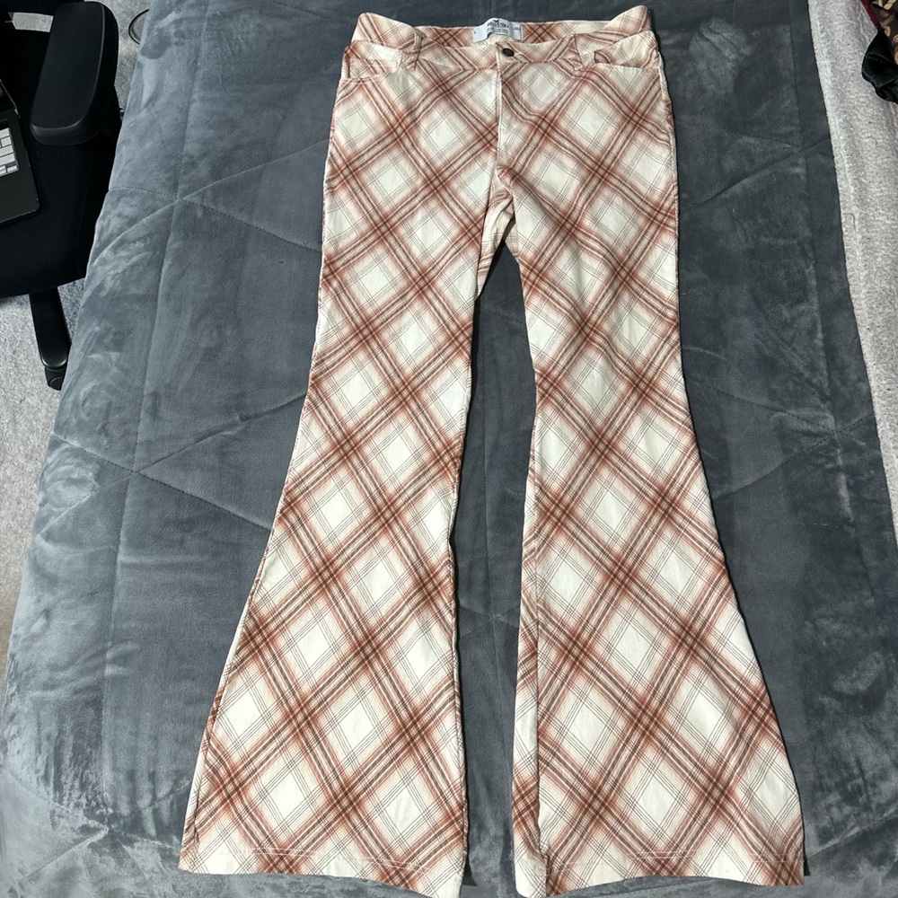 Hollister flare pants